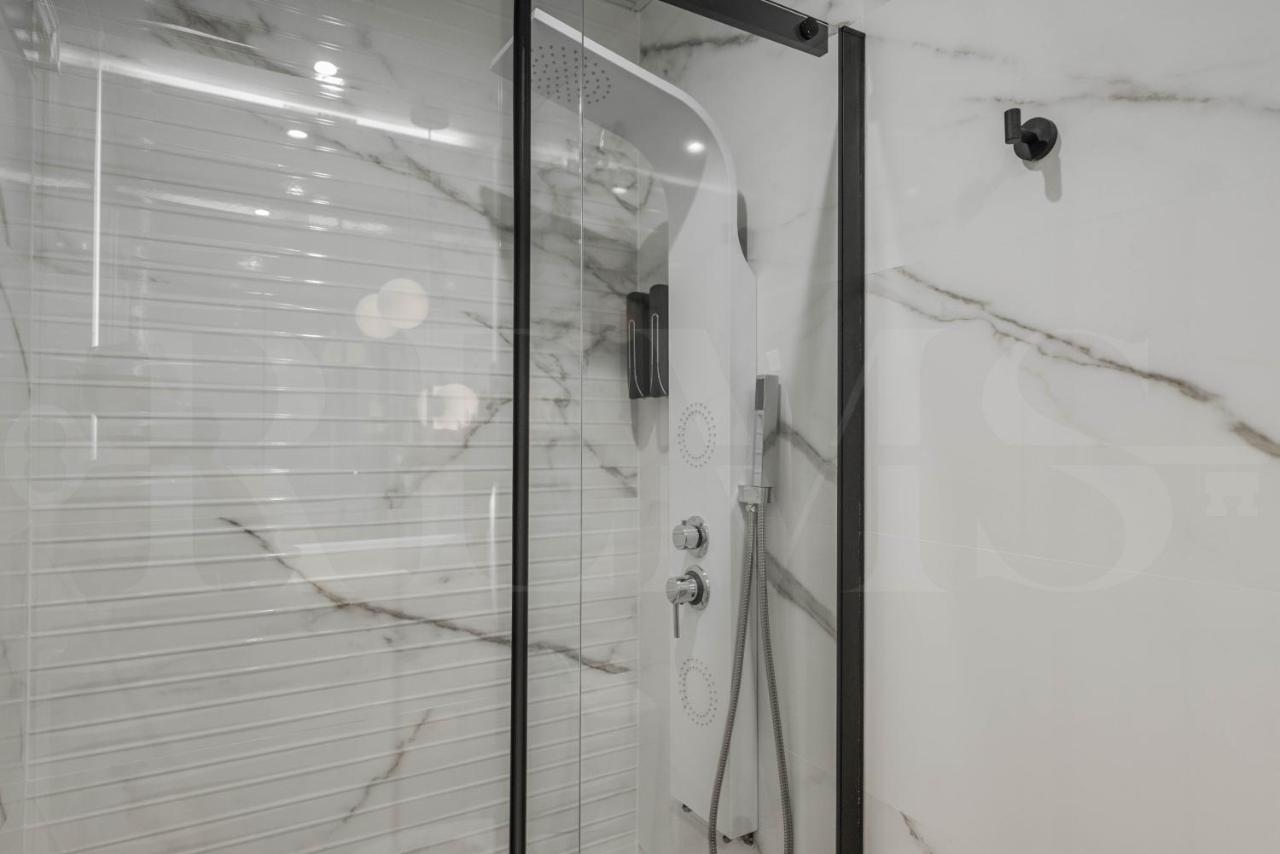 Designed Minimalist Apartment - Malaga Center By Rems Экстерьер фото
